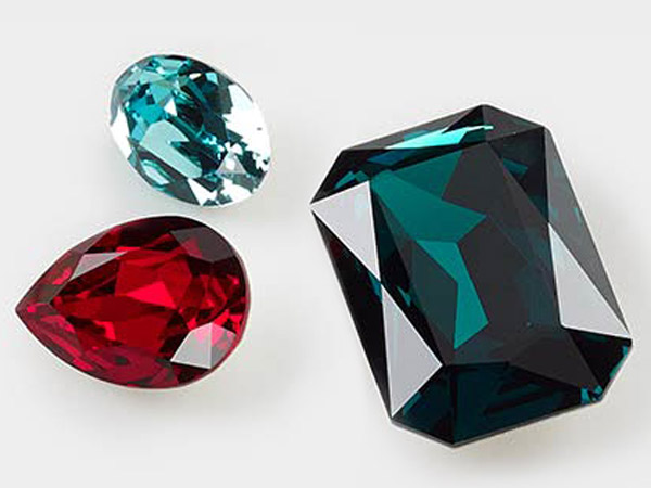 Crystal Passions® Fancy Stones
