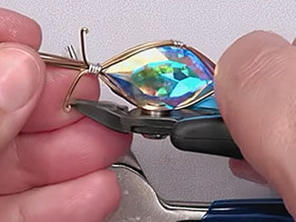 Using Banding Pliers to Wire Wrap a Crystal Passions® Fancy Stone