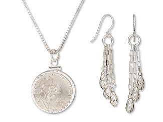 Single-Strand Necklace and Earring Set