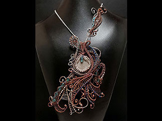 Single-Strand Necklace