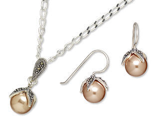 Single-Strand Necklace and Earring Set