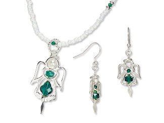 Single-Strand Necklace and Earring Set