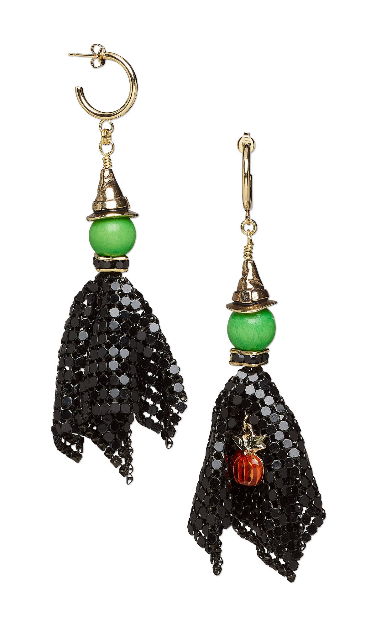 Design Idea S K 2 7 &ndash; Wicked witch earrings made with black sequin mesh, green Taiwanese cheesewood beads and witch's hat cones
