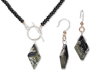 Single-Strand Necklace and Earring Set