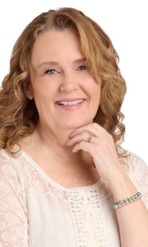 Model in white shirt wearning Design Idea S B 2 J