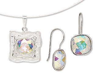 Single-Strand Necklace and Earring Set