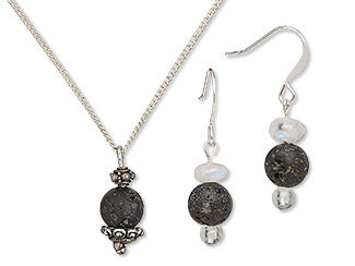 Single-Strand Necklace and Earring Set