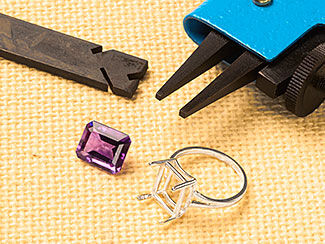 How to Set Gems