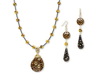 Single-Strand Necklace and Earring Set 