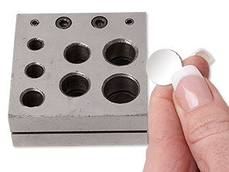 How to Use a Disc Cutter
