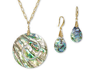 Single-Strand Necklace and Earring Set