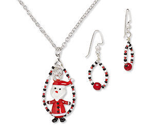 Single-Strand Necklace and Earring Set