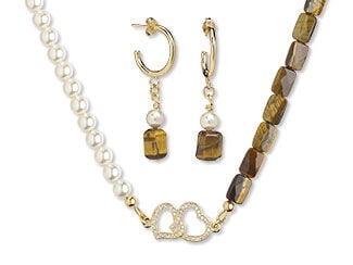 Single-Strand Necklace and Earrings