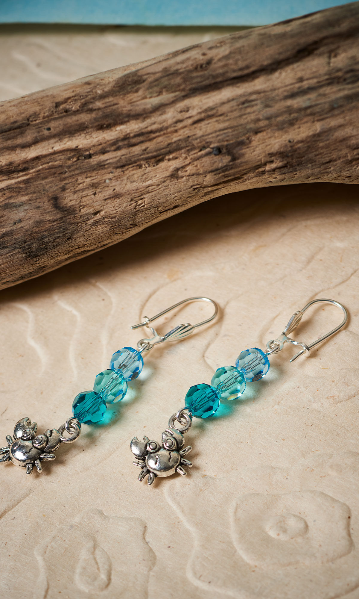 Design Idea R B 2 D earrings on sand
