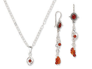 Single-Strand Necklace and Earring Set