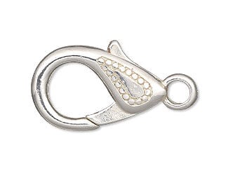 Silvery lobster claw clasp with a paisley design