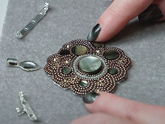  Seed Bead Jewelry Finishing Techniques