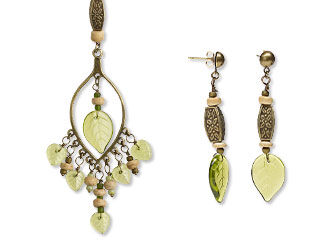 Single-Strand Necklace and Earring Set