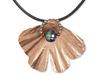 Single-Strand Necklace