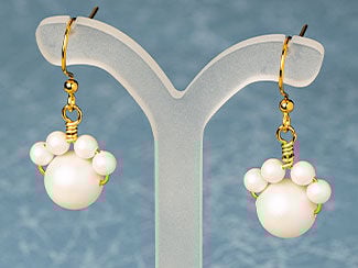 How to Make Adorable Pearl Cat Paw Earrings