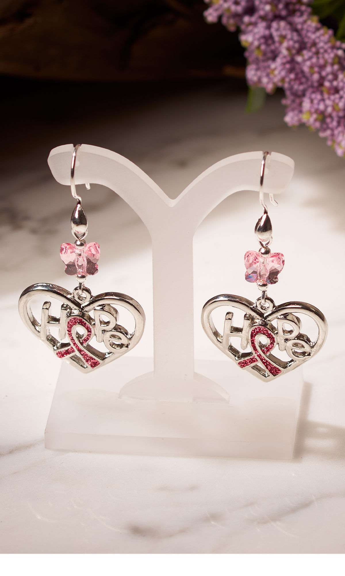 Design Idea QJ3S on an earring stand