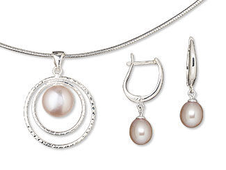 Single-Strand Necklace and Earring Set