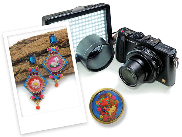 Picture of jewelry, camera and photography equipment