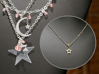 Minimalist vs. Maximalist Jewelry Styles