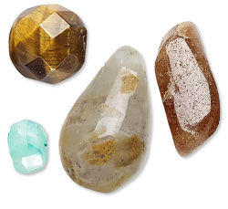 Assorted gemstones