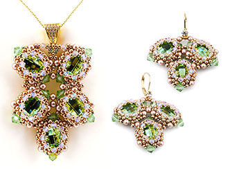 Single-Strand Necklace and Earring Set 