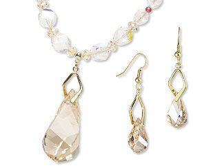 Single-Strand Necklace and Earring Set