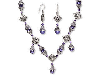 Single-Strand Necklace and Earring Set
