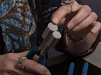 How to Use the Wubbers® Bail-Making and Round Mandrel Pliers