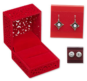 Red presentation box and earring cards