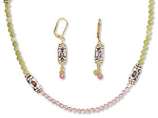 Single-Strand Necklace and Earrings Set