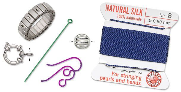 Hypoallergenic findings and silk thread
