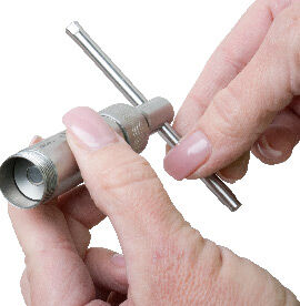 Clay extruder