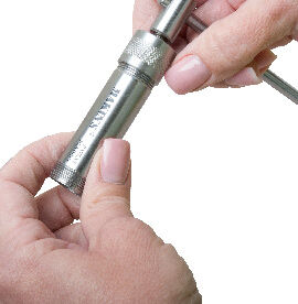Clay extruder