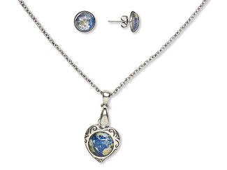 Single-Strand Necklace and Earrings Set