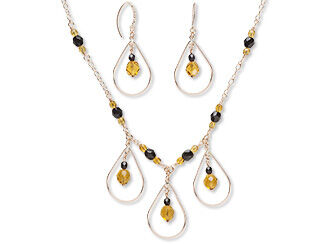 Single-Strand Necklace and Earring Set
