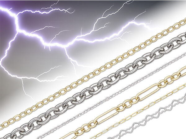 Assorted chain with a lightning bolt