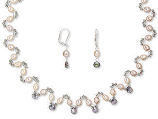 Single-Strand Necklace and Earring Set