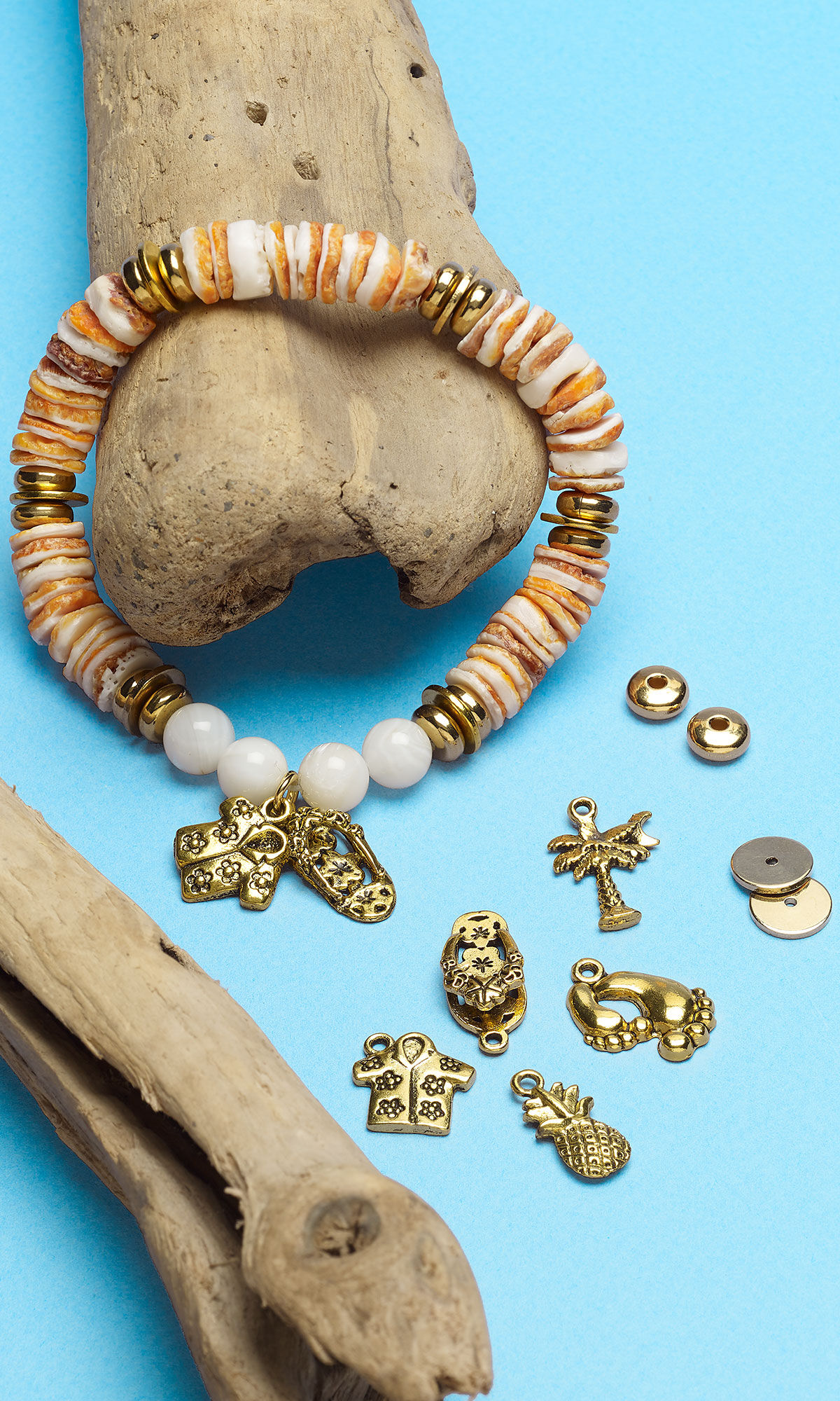 Design Idea R F 2 S on a woven mat with assorted charms