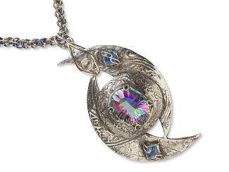 Single-Strand Necklace