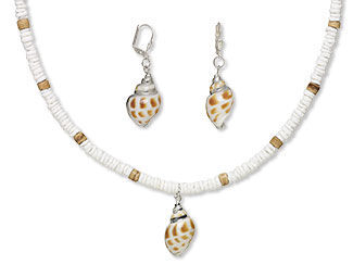 Single-Strand Necklace and Earring Set