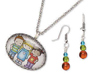 Single-Strand Necklace and Earring Set