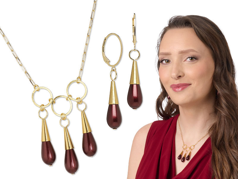Model wearing jewelry that uses jump rings