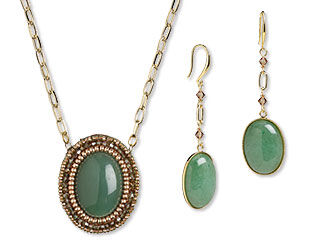 Single-Strand Necklace and Earring Set