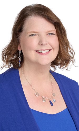 Model wearing Design Idea R N 2 E 