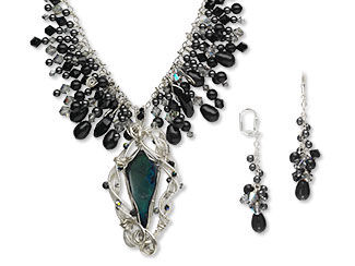 Single-Strand Necklace and Earring Set